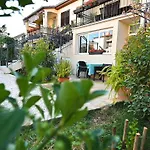 Apartment Nada - Porec - 300M From Beautiful Beaches And City Center