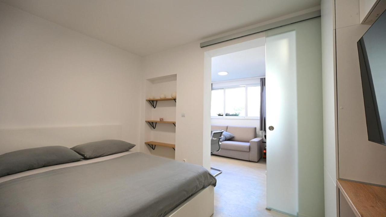 Nada - - 300m From Beautiful Beaches And City Center * Poreč