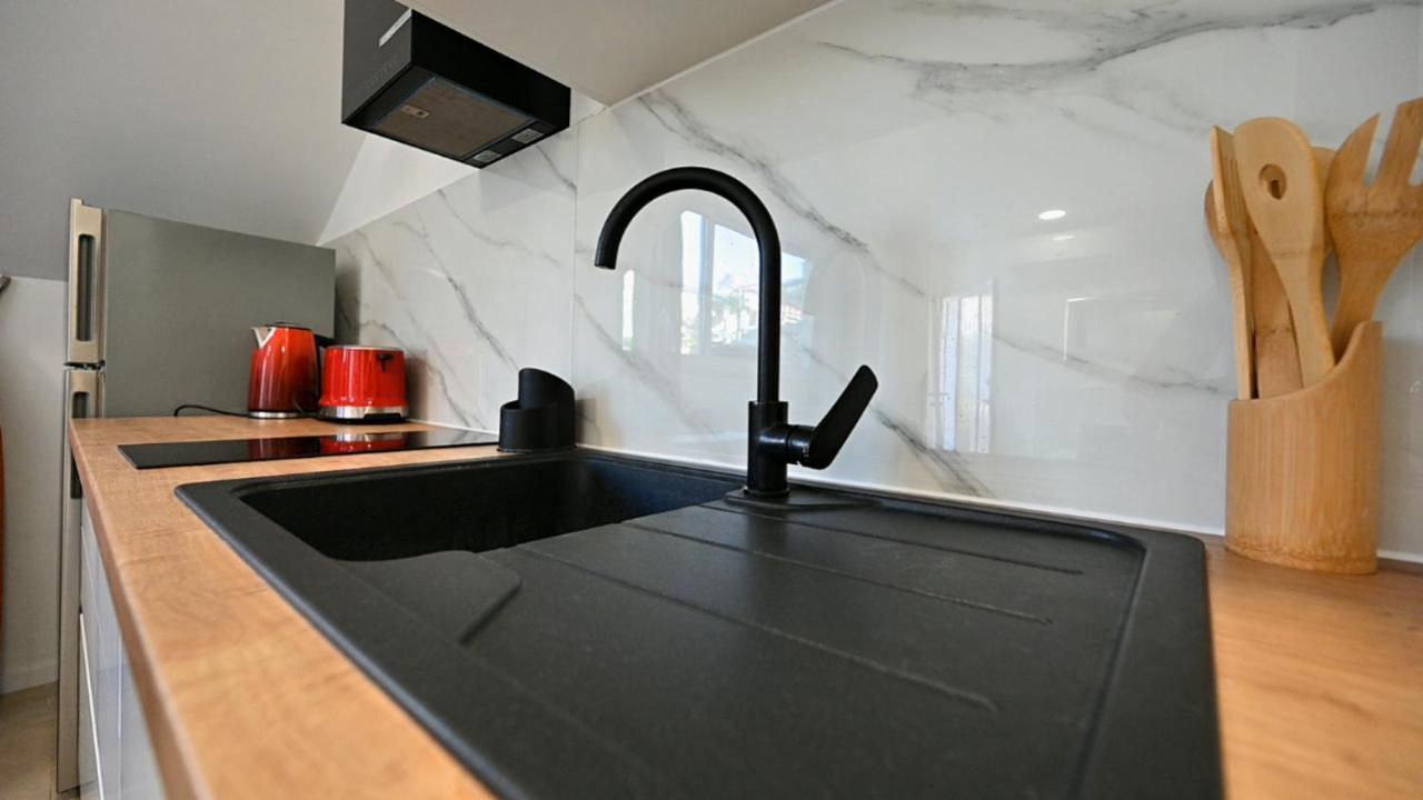 Appartement Nada - - 300m From Beautiful Beaches And City Center